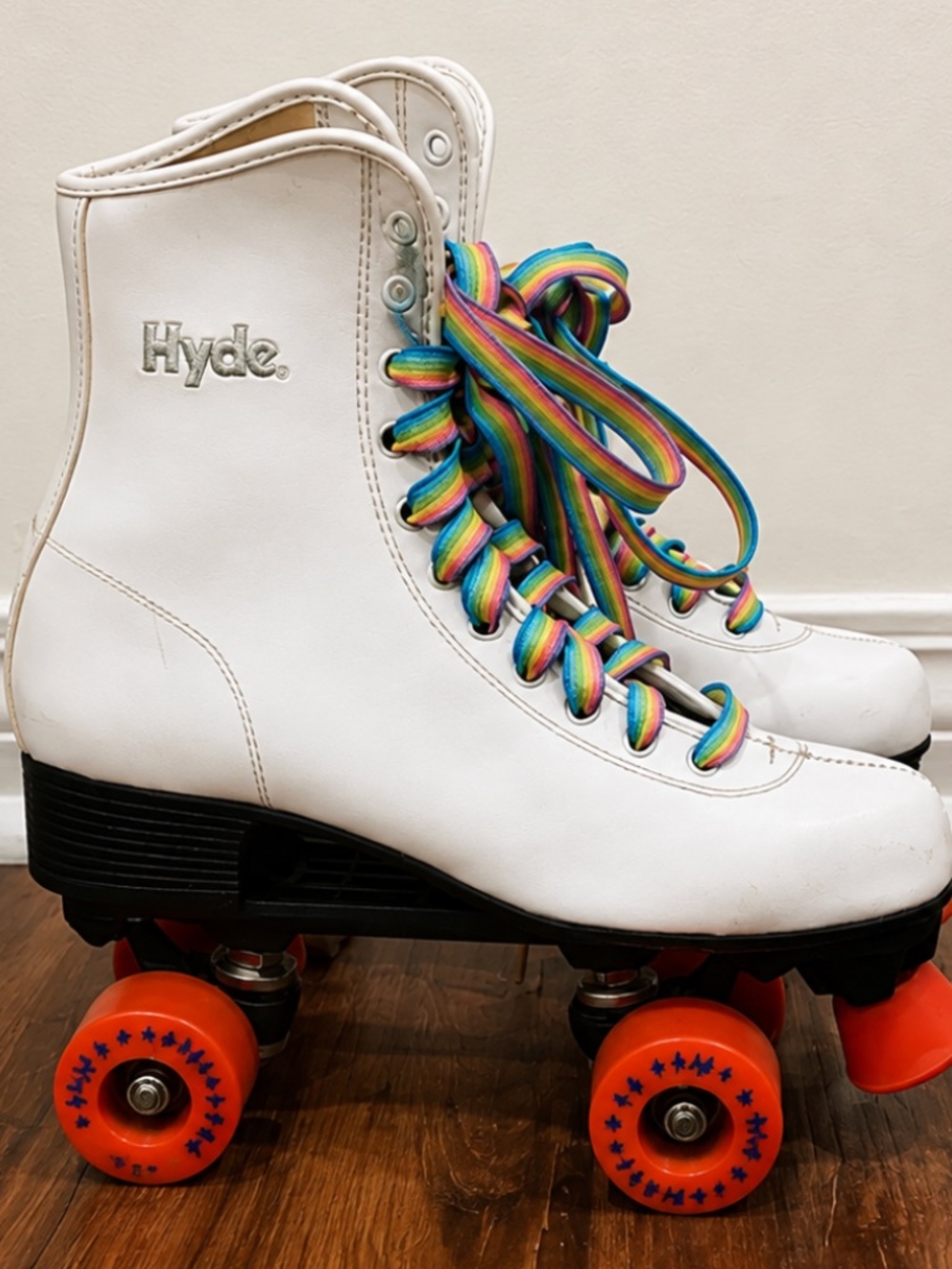 Vintage Hyde Roller Skates | Sz 8 | Rainbow Laces Orange Wheels